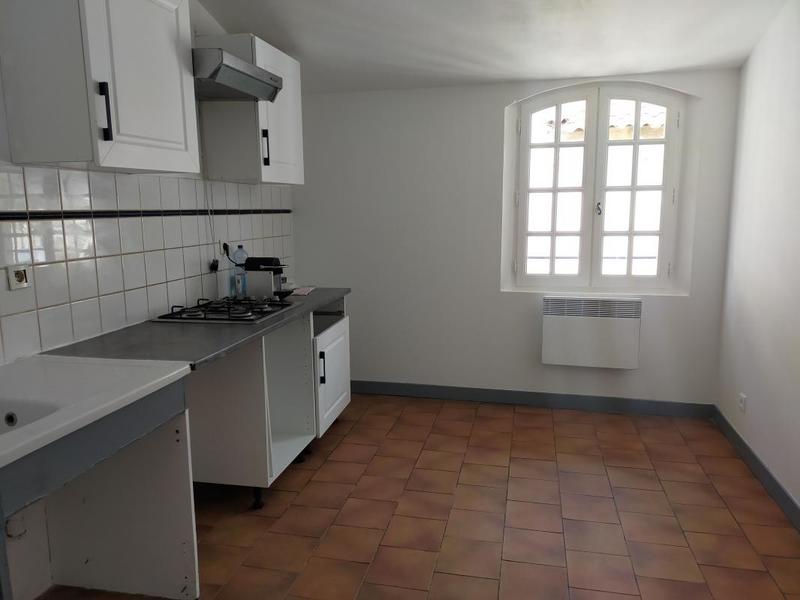 Appartement - 90 m² - 3 pièces