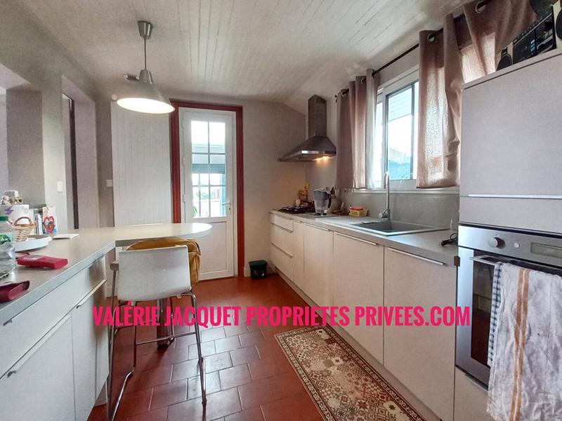 Maison - 166 m² - 6 pièces