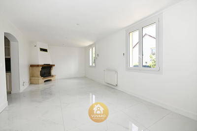 Maison - 91 m² - 4 pièces