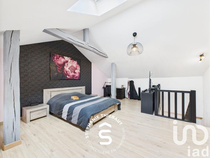 Appartement - 80 m² - 3 pièces