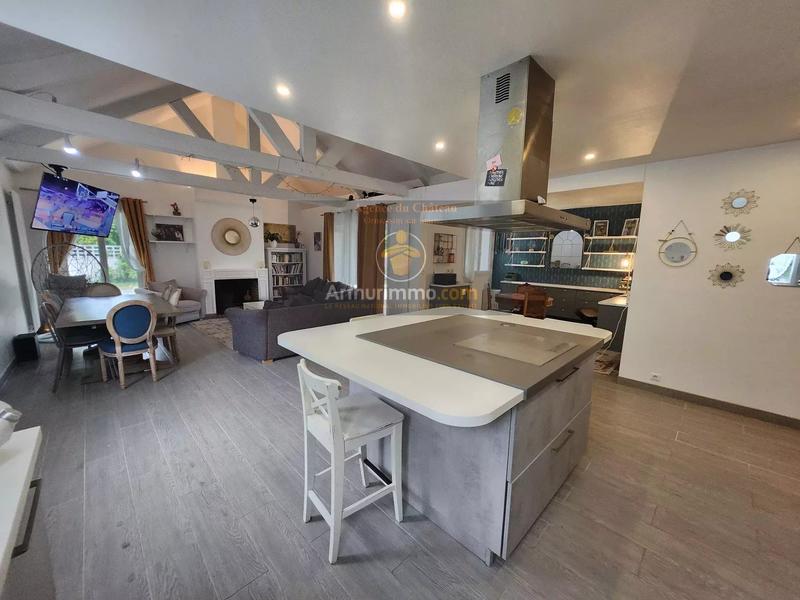 Maison - 164 m² - 7 pièces