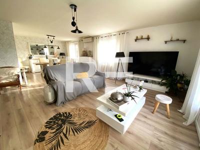 Maison - 117 m² - 5 pièces