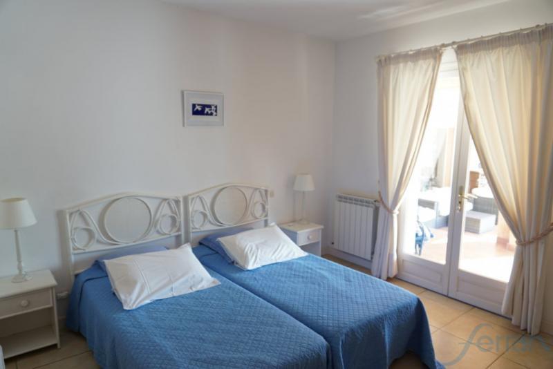 Maison - 280 m² - 7 pièces