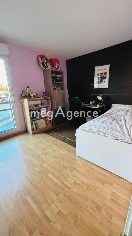Appartement - 98 m² - 4 pièces