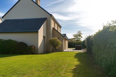 Maison contemporaine - 136 m² - 5 pièces