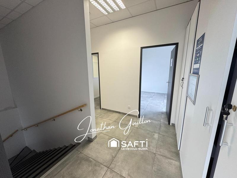 Local commercial - 55 m² - 4 pièces