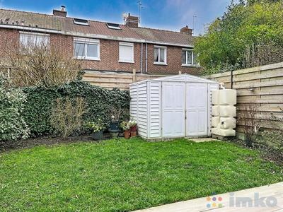 Maison - 93 m² - 5 pièces