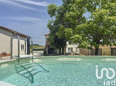 Maison - 104 m² - 5 pièces