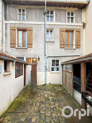 Maison - 150 m² - 5 pièces