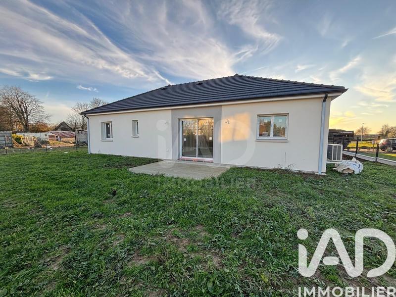 Maison - 92 m² - 4 pièces