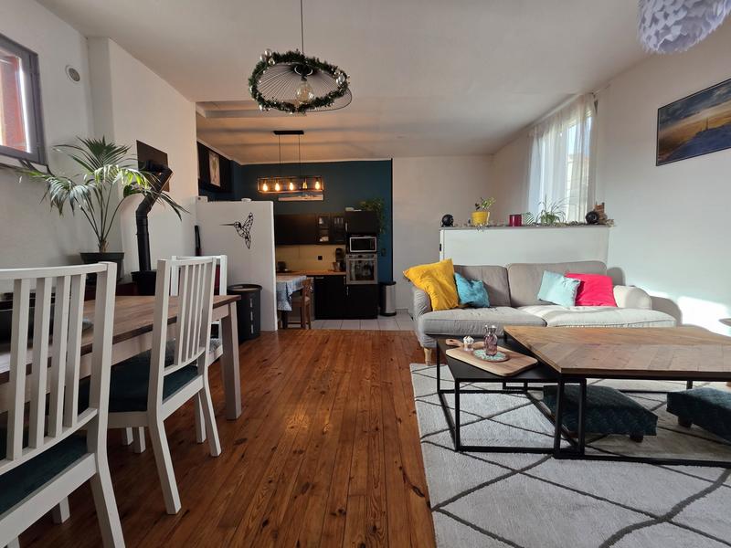 Maison - 77 m² - 3 pièces