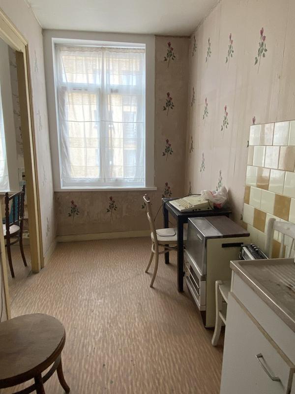 Maison - 170 m² - 11 pièces