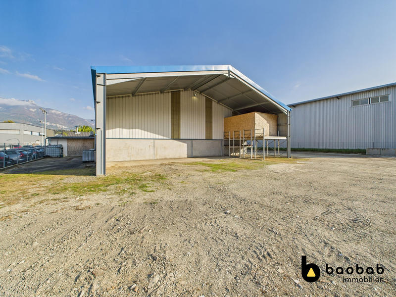 Local d'activités - 345 m² - 4 pièces