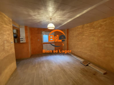 Maison - 143 m² - 7 pièces