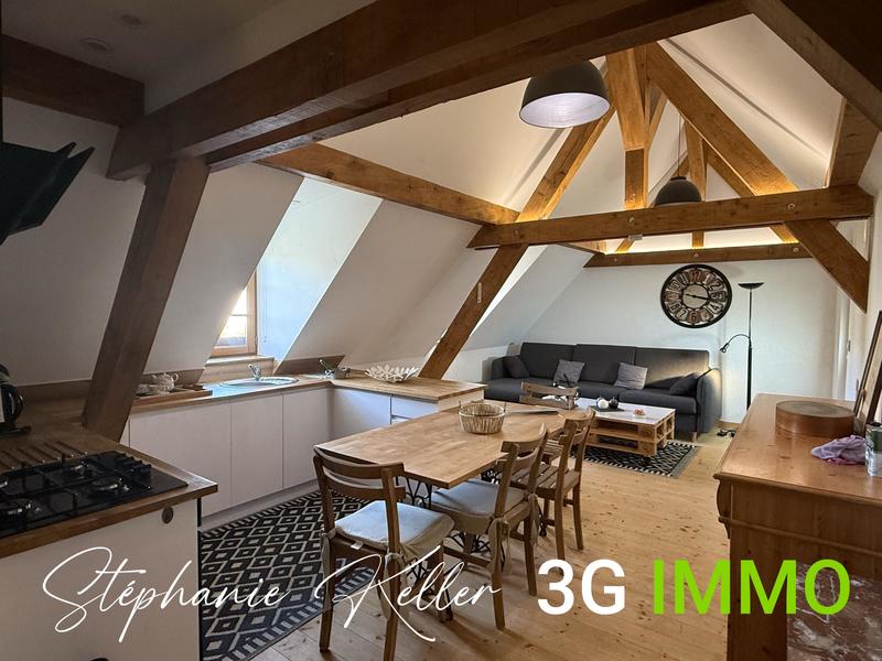 Maison - 266 m² - 8 pièces