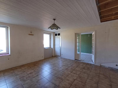 Maison - 113 m² - 7 pièces