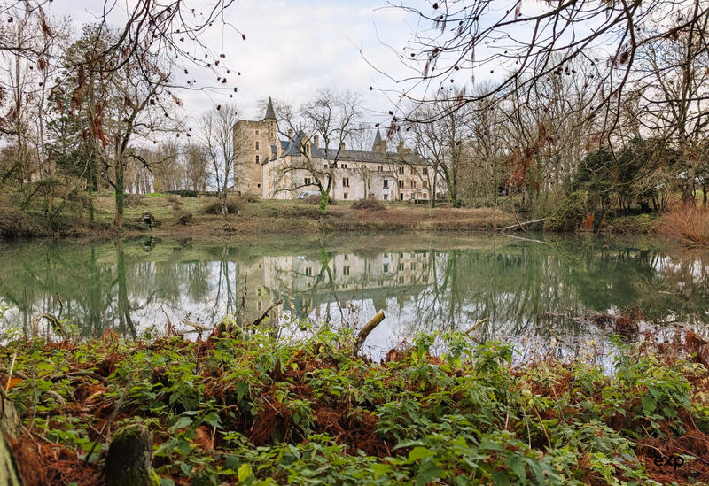 Fonds de commerce - 4 500 m²