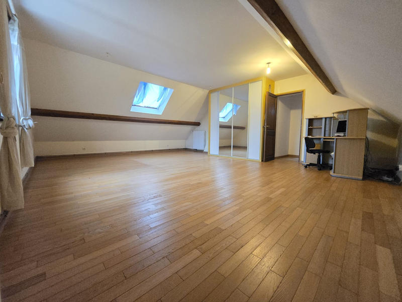 Maison - 178 m² - 6 pièces