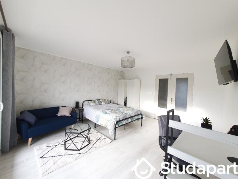 Chambre - 10 m² - 1 pièce