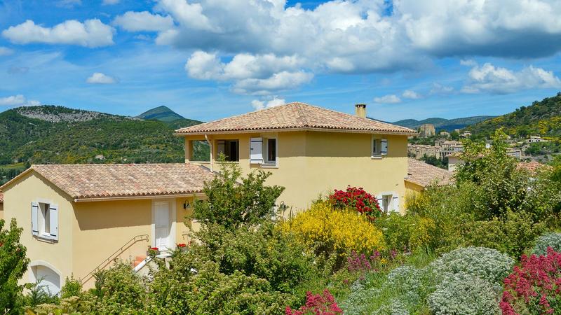 Villa - 245 m² - 7 pièces