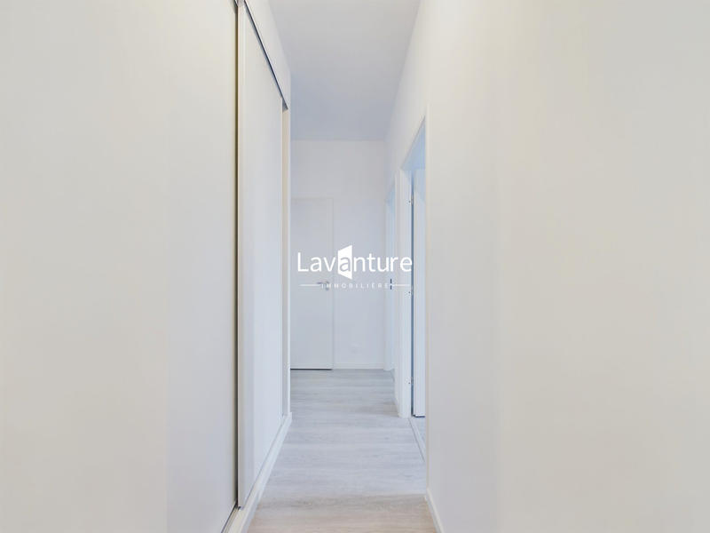 Appartement - 100 m² - 5 pièces