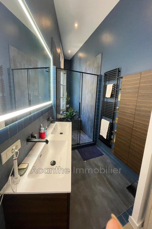 Appartement - 196 m² - 6 pièces