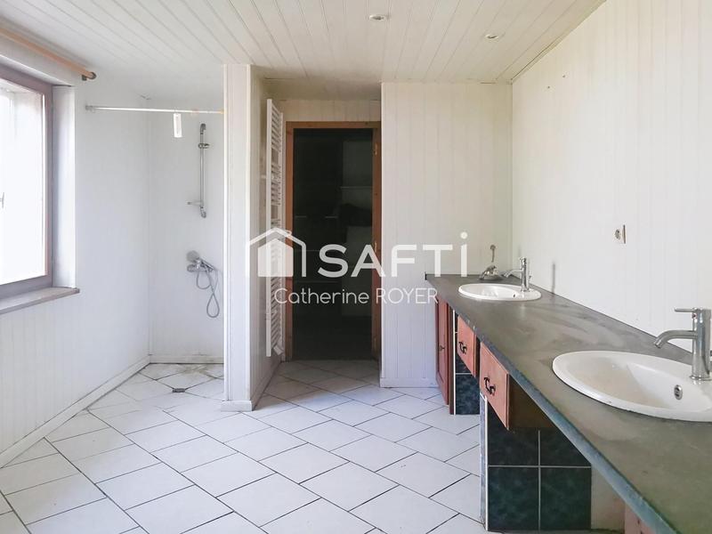 Maison - 263 m² - 8 pièces