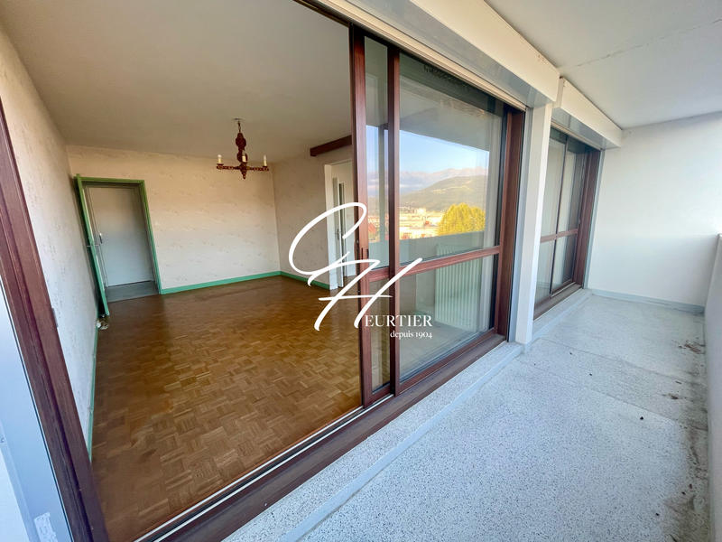 Appartement - 74 m² - 4 pièces