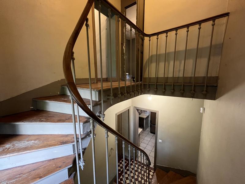 Maison - 182 m² - 7 pièces