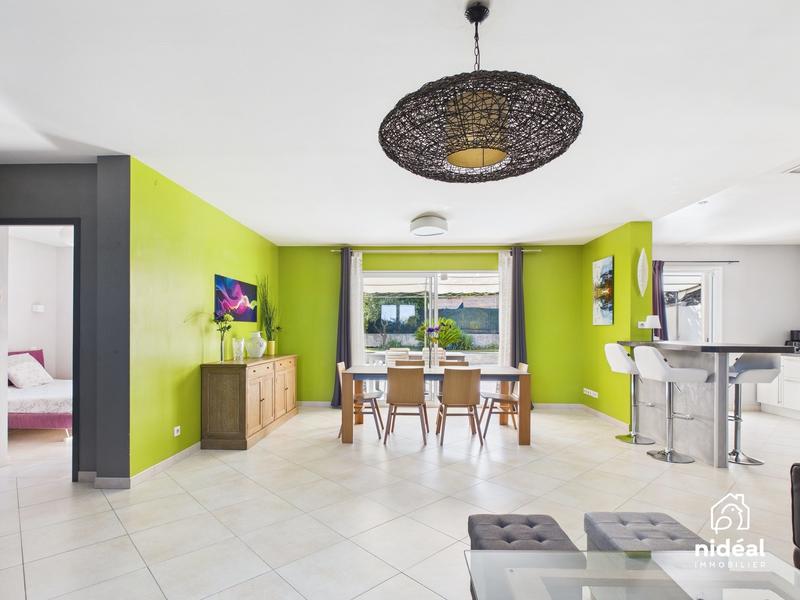 Villa - 130 m² - 5 pièces