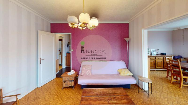 Appartement - 108 m² - 5 pièces