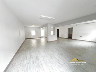 Local commercial - 75 m² - 2 pièces