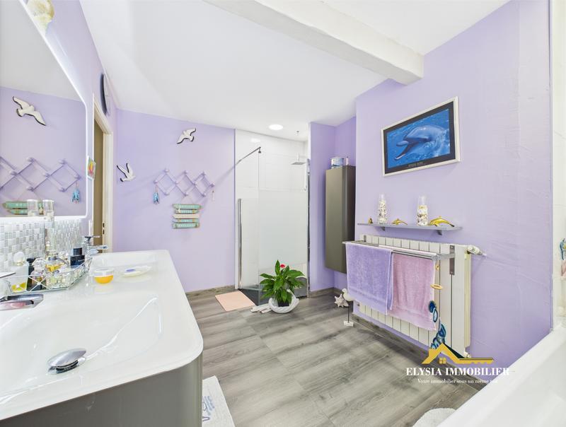 Maison - 147 m² - 6 pièces