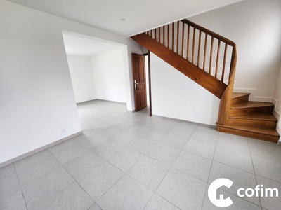 Maison - 92 m² - 4 pièces