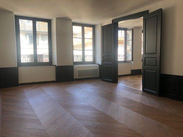 Appartement - 83 m² - 3 pièces