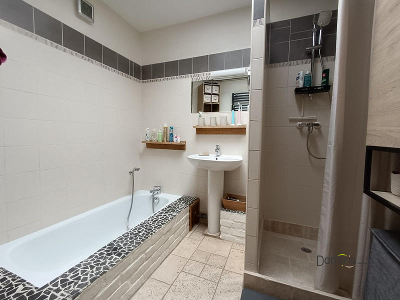 Maison - 105 m² - 4 pièces