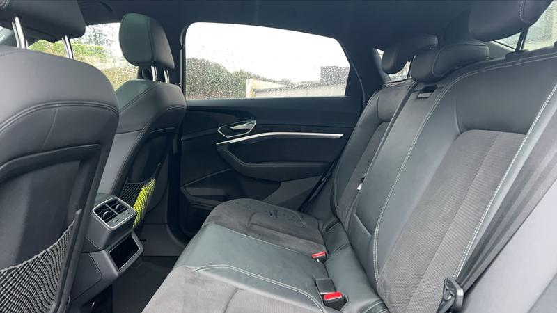 Audi e-tron Sportback 55 408 Quattro s line