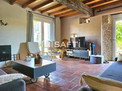 Maison - 400 m² - 6 pièces