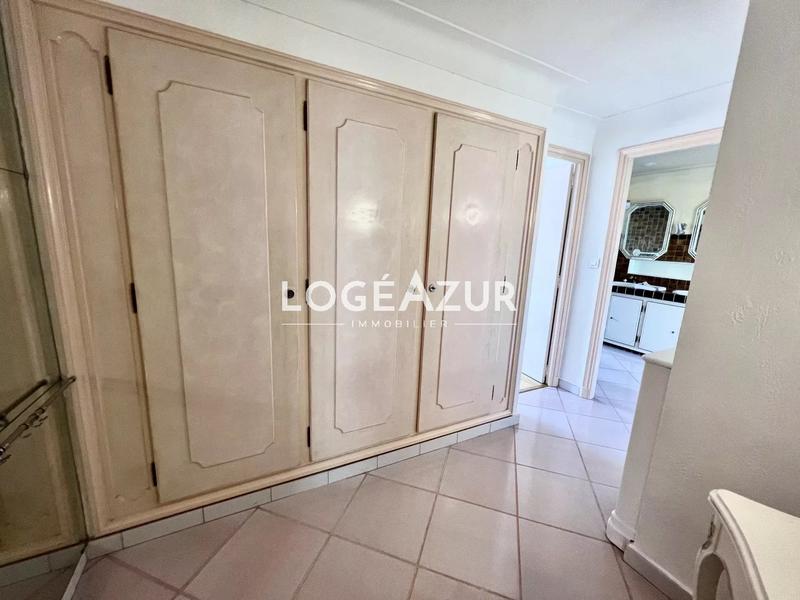 Appartement - 107 m² - 3 pièces