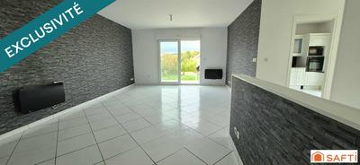 Maison - 92 m² - 6 pièces