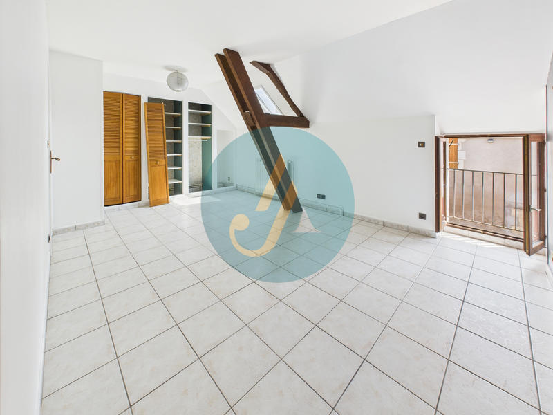 Maison - 81 m² - 3 pièces