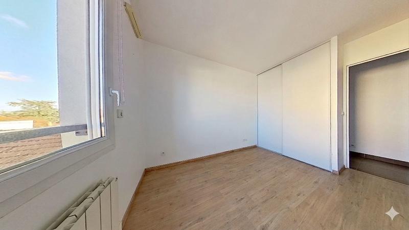 Appartement - 77 m² - 4 pièces