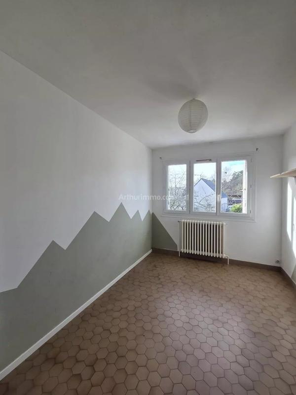 Maison - 167 m² - 9 pièces