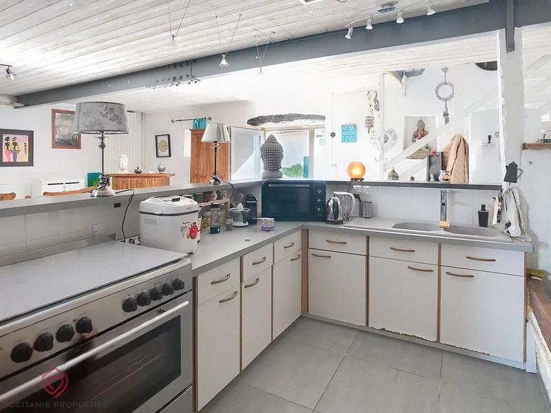 Maison - 253 m² - 8 pièces