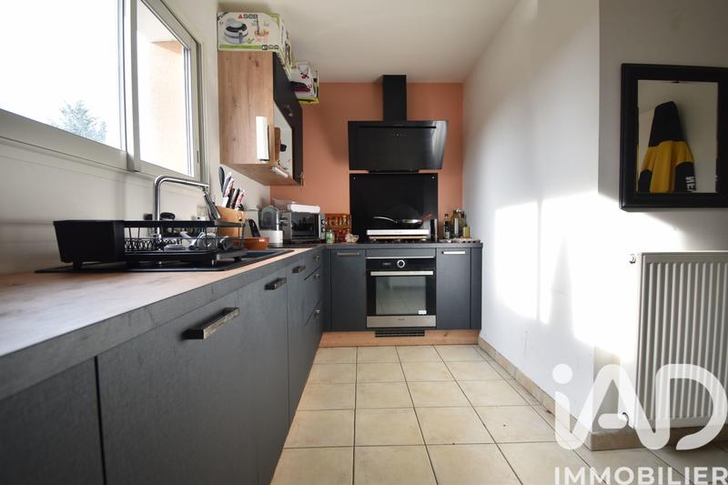 Maison - 92 m² - 4 pièces
