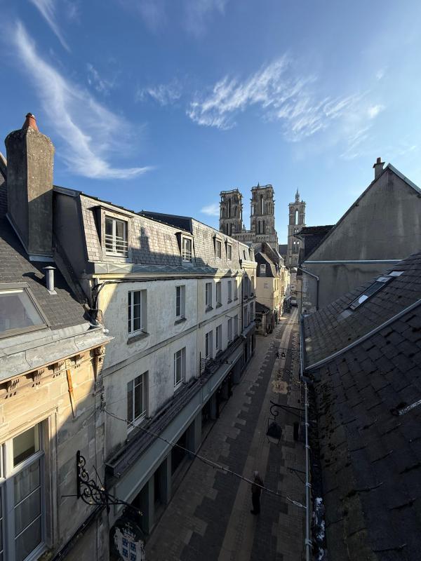 Appartement - 65 m² - 2 pièces