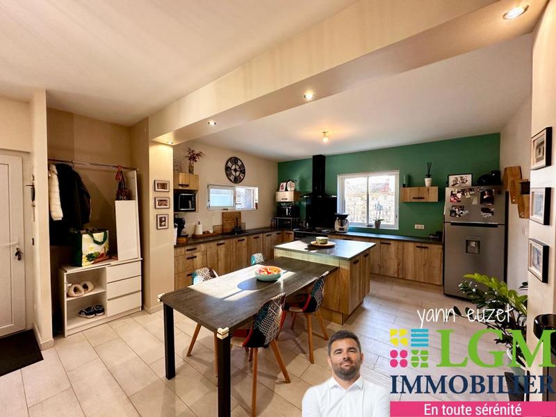 Maison - 105 m² - 4 pièces