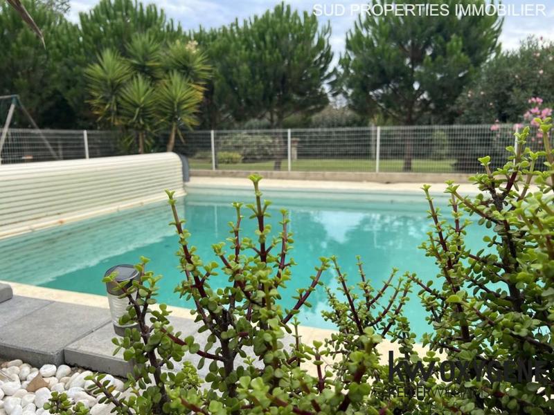 Maison - 210 m² - 6 pièces