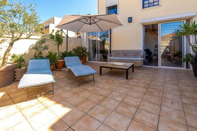 Appartement - 137 m² - 5 pièces