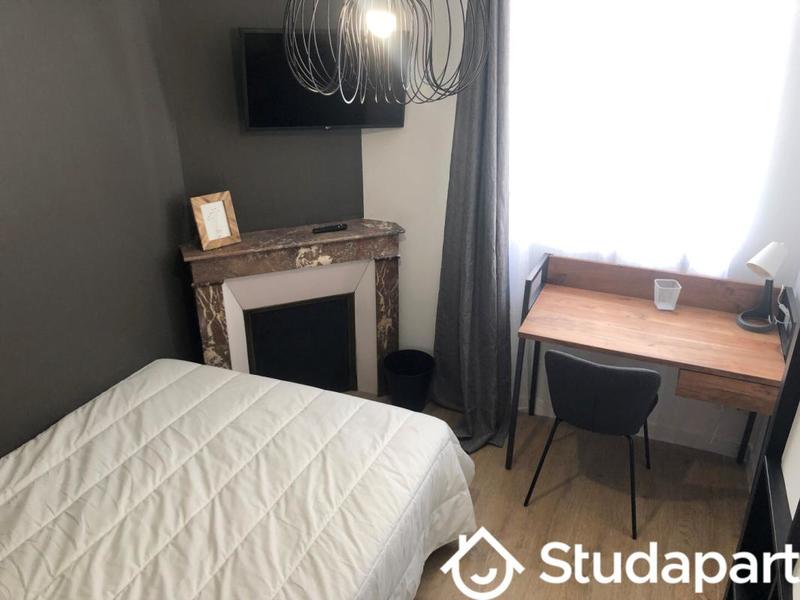 Chambre - 9 m² - 1 pièce